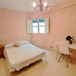 Rent a room in alicante