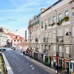 Rent 2 bedroom apartment in Lisbon