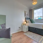 Rent 6 bedroom apartment of 82 m² in Birmingham