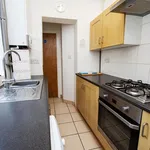 Rent 4 bedroom flat in West Midlands