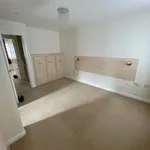 Rent 3 bedroom house in Bradford