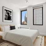 Rent 2 bedroom apartment in Manhattan