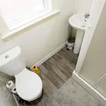 Rent 5 bedroom apartment in West Midlands