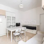 Rent 2 bedroom apartment of 50 m² in Milano