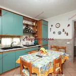 Rent 3 bedroom house of 60 m² in Lascari