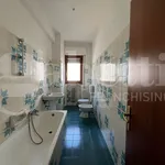 Rent 5 bedroom apartment of 121 m² in Andria