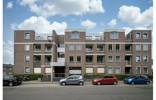 Huur 2 slaapkamer appartement van 70 m² in Maastricht