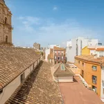 Rent 1 bedroom apartment of 50 m² in Málaga