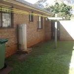 Rent 2 bedroom apartment in Harlaxton