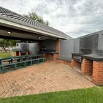 Rent 2 bedroom apartment in Benoni