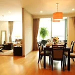 Rent 4 bedroom apartment of 318 m² in Bangkok