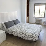 Rent a room in Madrid