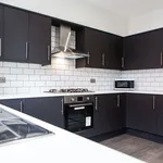 Rent 6 bedroom house in Leeds