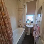 Rent 6 bedroom house in Leeds