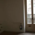 Rent 2 bedroom apartment of 60 m² in Milan