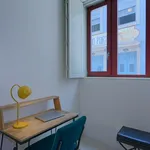 Rent 1 bedroom apartment in Porto