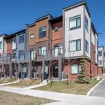 Appartement de 1646 m² avec 4 chambre(s) en location à Calgary