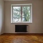 Pronajměte si 3 ložnic/e byt o rozloze 65 m² v Rohatec