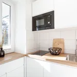 Rent 1 bedroom apartment of 355 m² in Dusseldorf