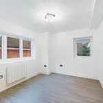 Rent 2 bedroom flat in South East England