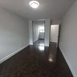 Appartement de 376 m² avec 1 chambre(s) en location à Old Toronto