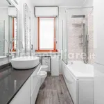 Rent 4 bedroom apartment of 160 m² in Milano