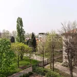 Rent 2 bedroom apartment of 70 m² in Milano