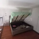 Rent 2 bedroom apartment of 50 m² in Napoli