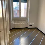 Affitto 3 camera appartamento di 90 m² in Genoa