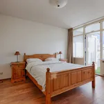 Huur 2 slaapkamer appartement van 110 m² in 's-Gravenhage