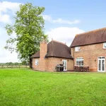 Rent 6 bedroom house in South East England