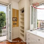 Rent 5 bedroom house of 1 m² in Rome