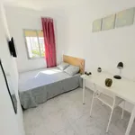 Rent a room in seville