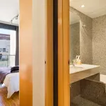 Rent 3 bedroom apartment of 80 m² in barcelona