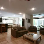 Rent 2 bedroom apartment of 104 m² in Drosia