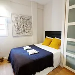 Rent 4 bedroom apartment of 65 m² in Madrid