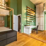 Rent 5 bedroom apartment of 181 m² in Prague