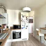 Appartement de 74 m² avec 4 chambre(s) en location à Voiron