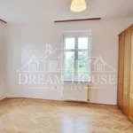 Rent 4 bedroom apartment of 121 m² in Říčany