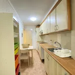 Rent 4 bedroom apartment of 60 m² in Valencia