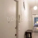 Rent 1 bedroom apartment of 50 m² in Milano