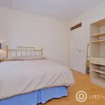 Rent 2 bedroom flat in Aberdeen