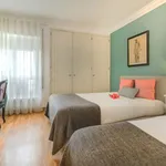 Alugar 2 quarto apartamento de 60 m² em Lisbon