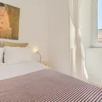 Rent 2 bedroom apartment in Lisbon