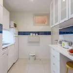 Rent 3 bedroom apartment of 94 m² in lisbon