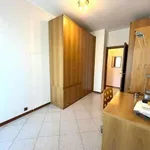 Rent 3 bedroom apartment of 120 m² in Milan