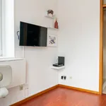 Rent 1 bedroom apartment in Porto