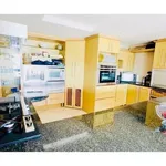 Rent 4 bedroom apartment in Port Elizabeth