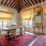 Rent 9 bedroom apartment of 180 m² in Lucca