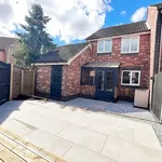 Rent 2 bedroom house in South East England